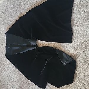 Jessica McClintock velvet/satin shawl, OS